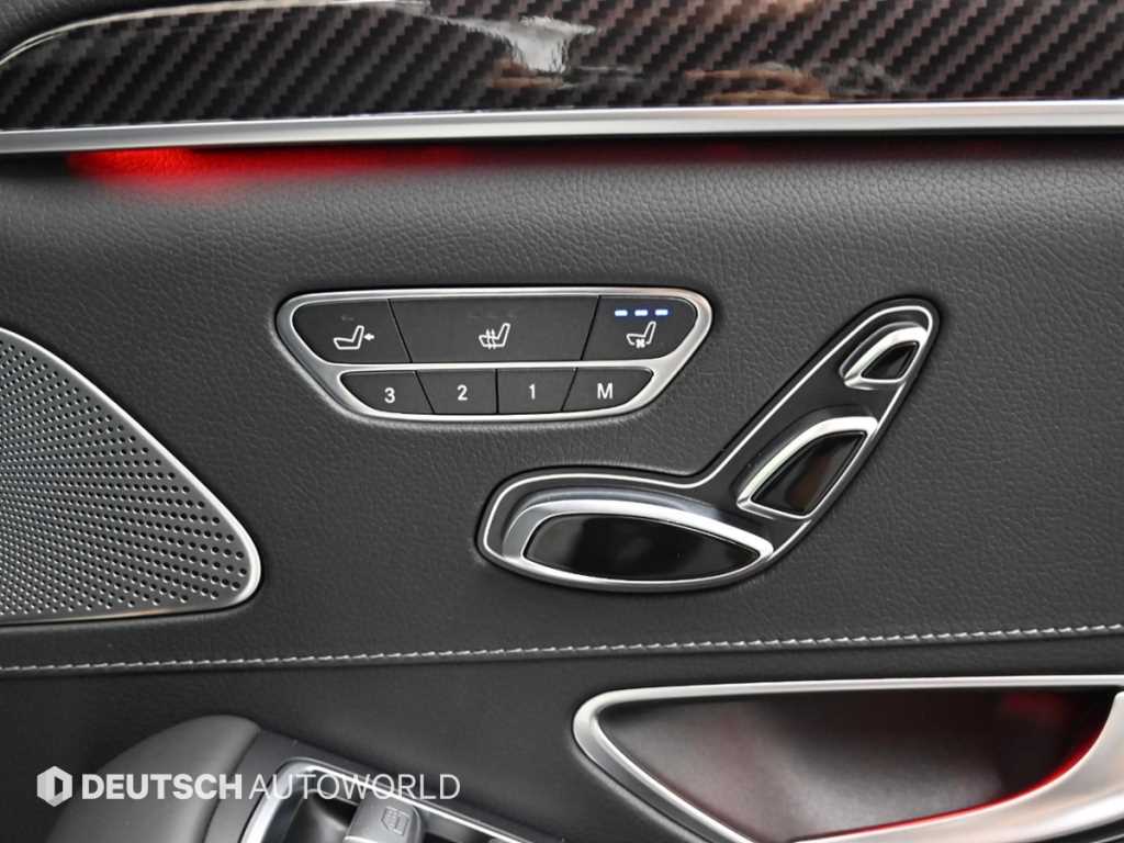 Mercedes-Benz S-Class — photo 16