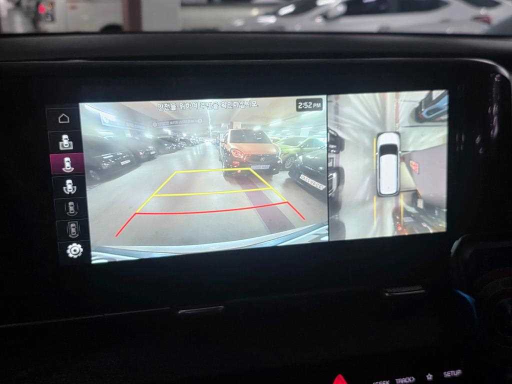 Kia Carnival — photo 14