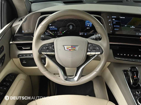 Cadillac Escalade — photo 13
