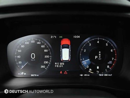 Volvo XC40 — photo 09