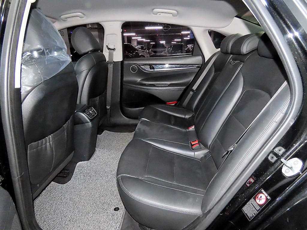 Hyundai Grandeur — photo 07