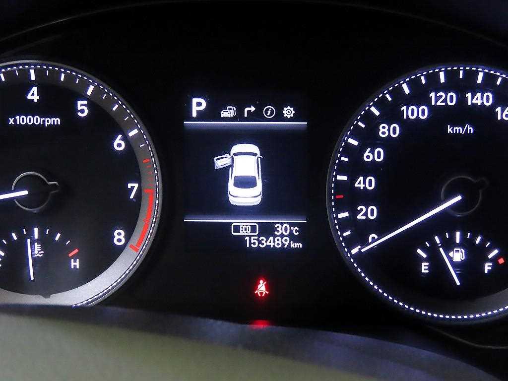 Hyundai Grandeur — photo 09