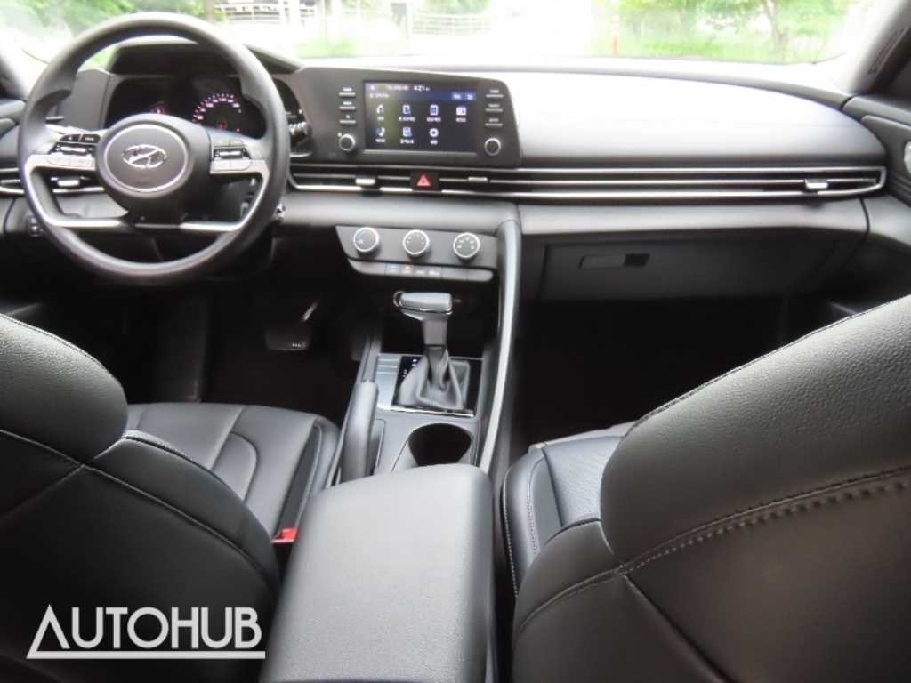 Hyundai AVANTE — photo 16