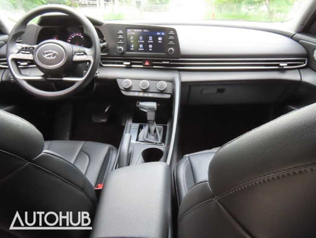 Hyundai AVANTE — photo 16