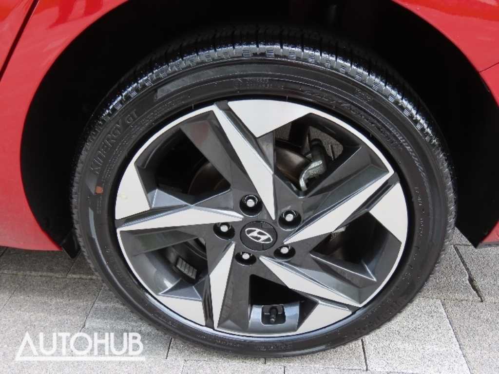 Hyundai AVANTE — photo 18