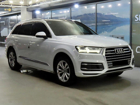 Audi Q7 — photo 01