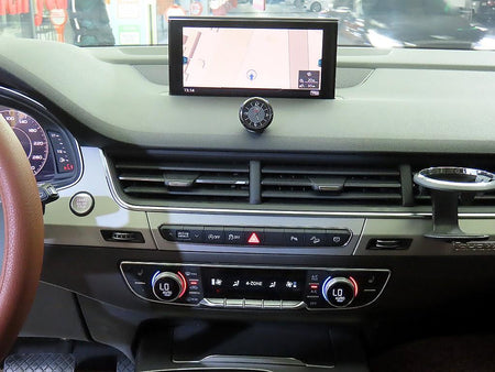 Audi Q7 — photo 11