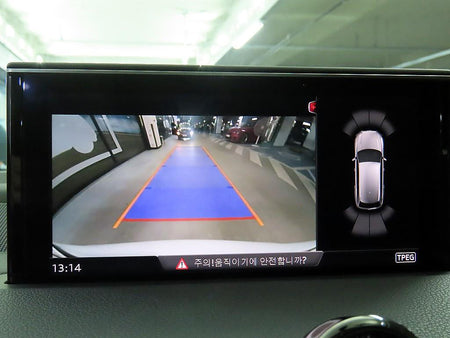 Audi Q7 — photo 14