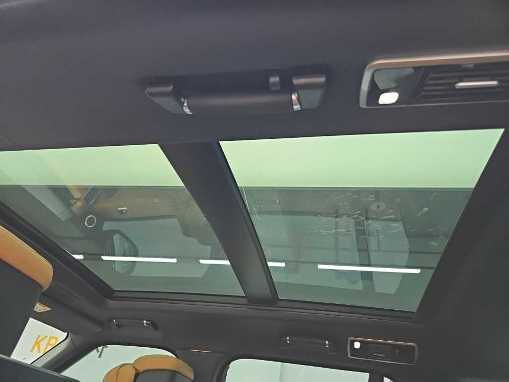 Land Rover Range Rover — photo 17