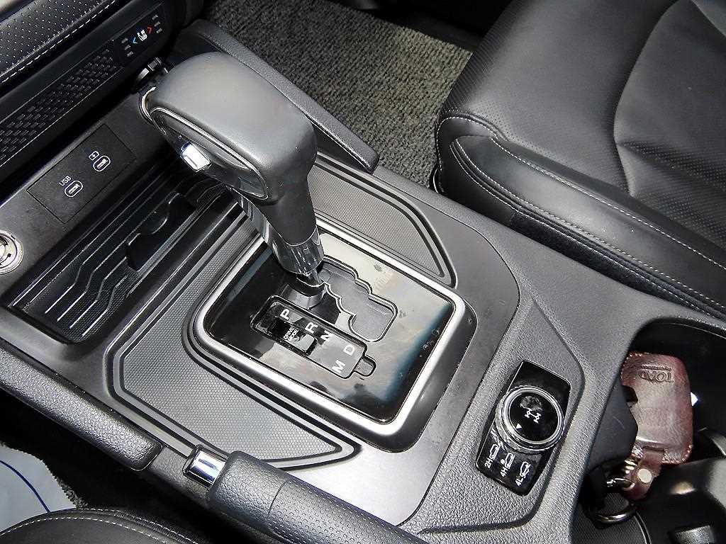 KGM Rexton — photo 11