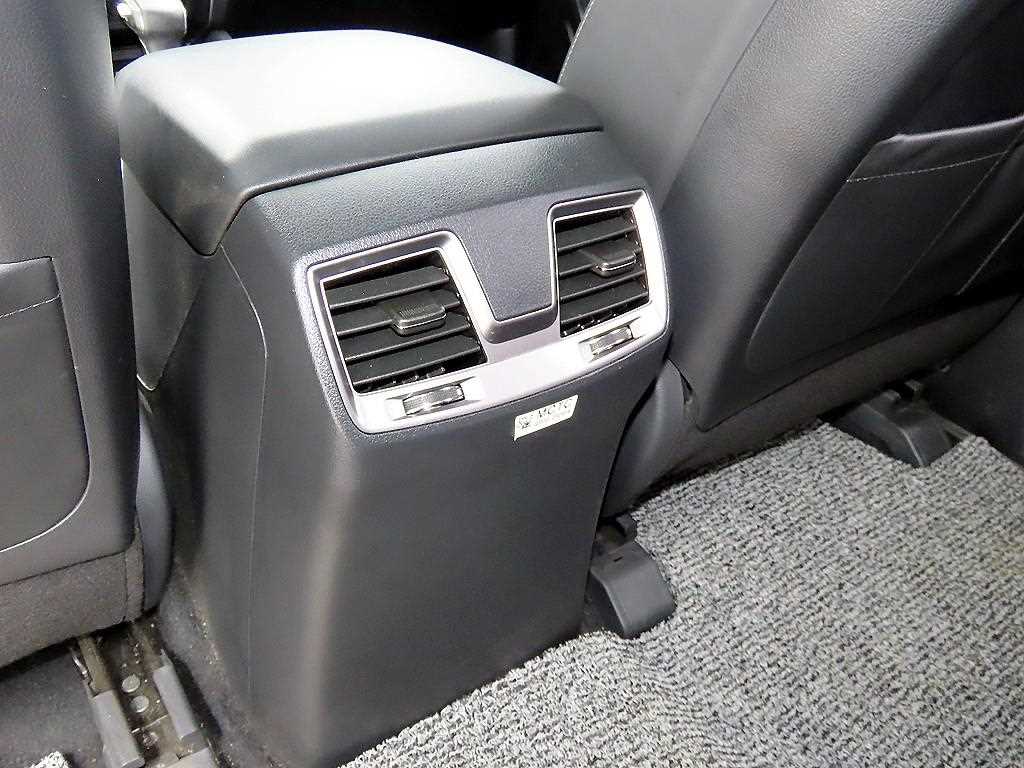KGM Rexton — photo 17