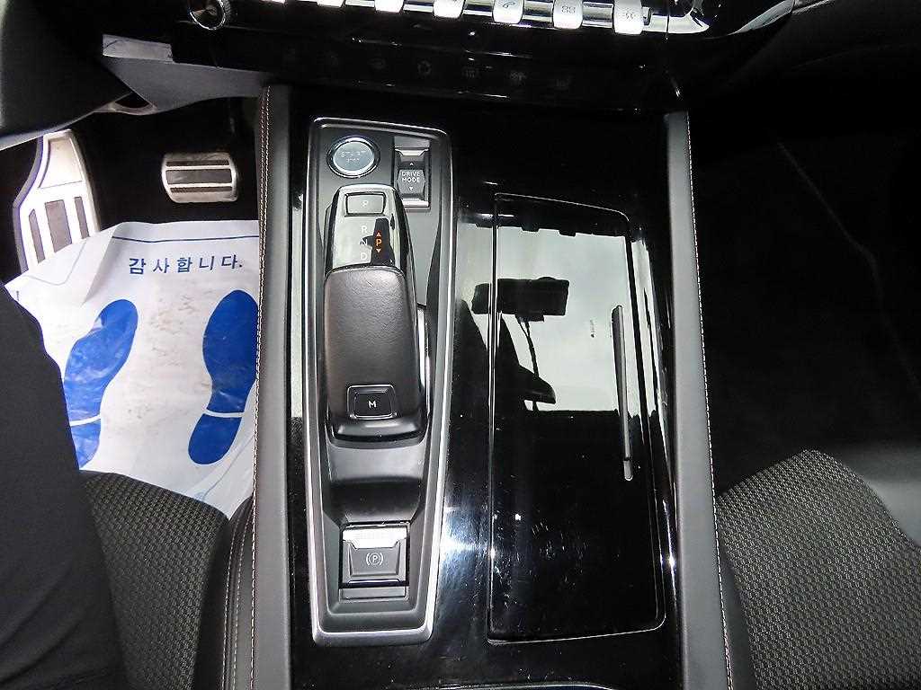 Peugeot 508 — photo 10