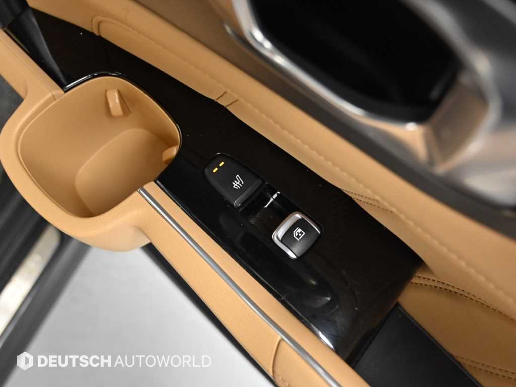 Kia Sorento — photo 16
