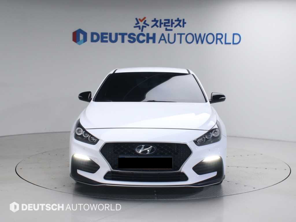 Hyundai i30 — photo 03