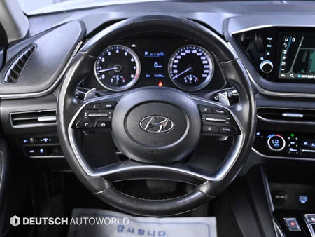 Hyundai Sonata — photo 13