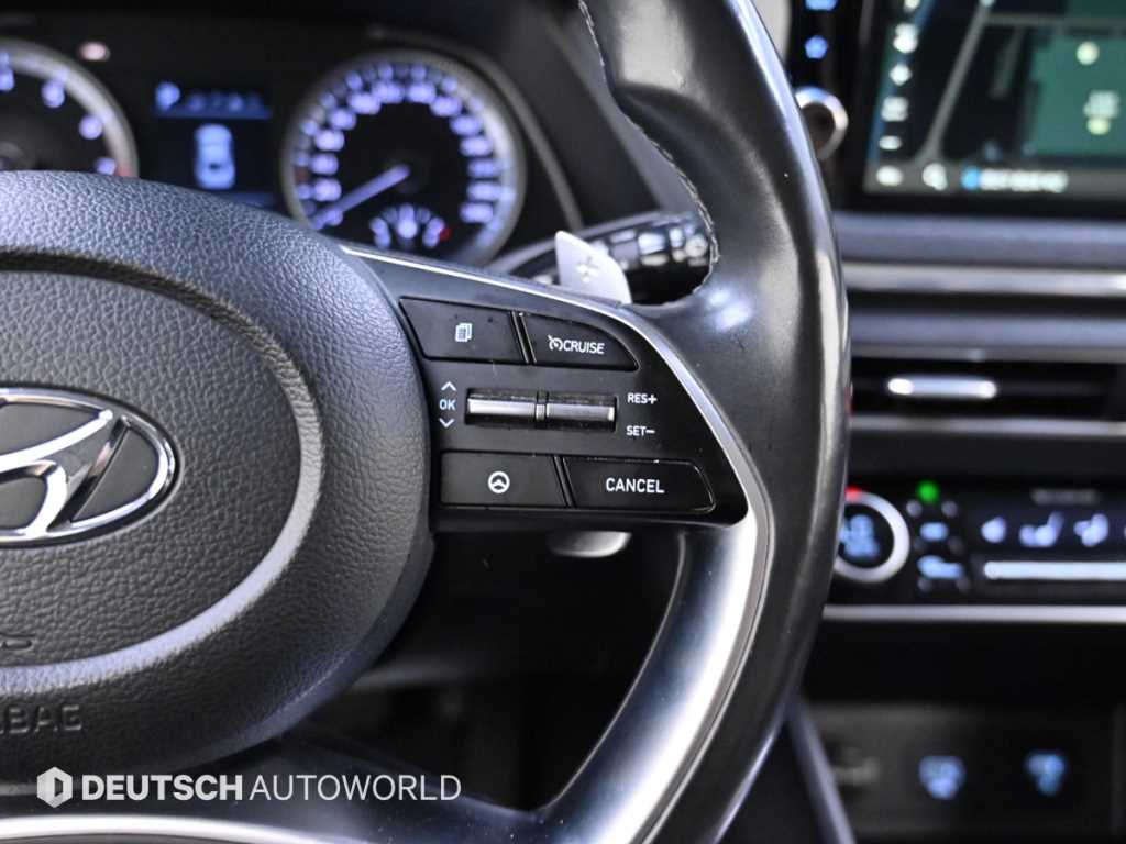 Hyundai Sonata — photo 16