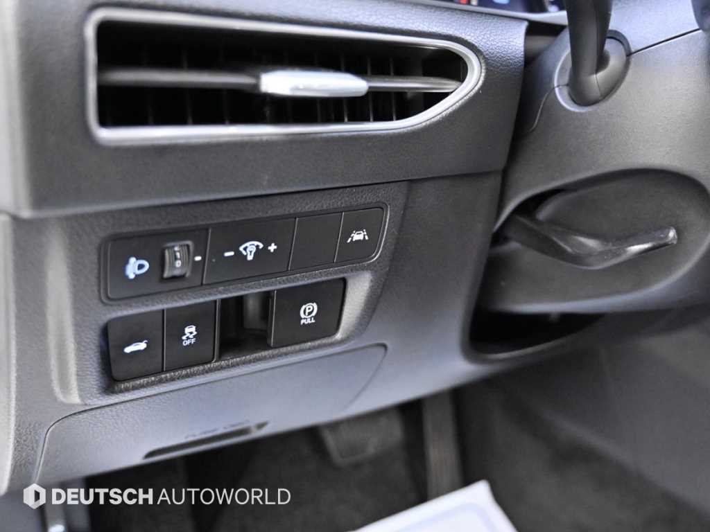Hyundai Sonata — photo 17