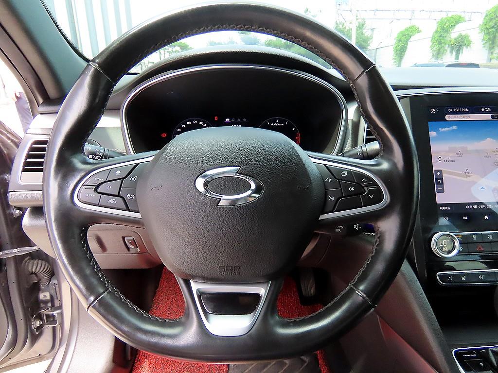 RENAULT SM6 — photo 08