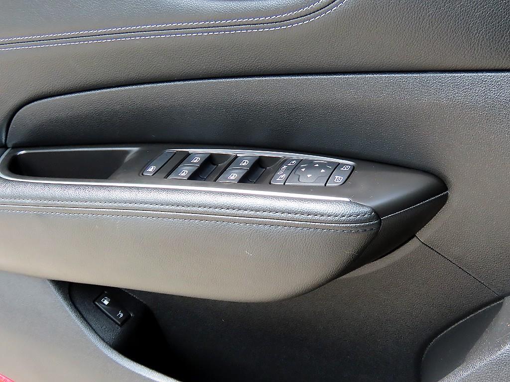 RENAULT SM6 — photo 12