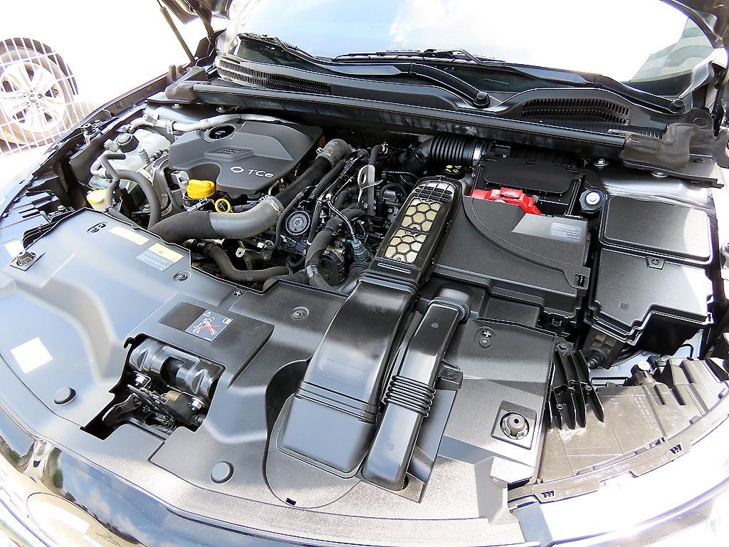 RENAULT SM6 — photo 19