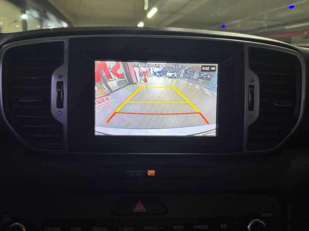 Kia Sportage — photo 11