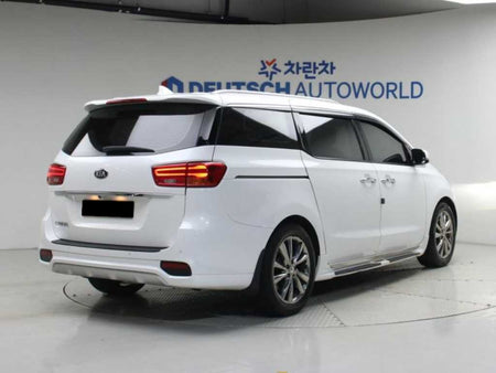 Kia Carnival — photo 02