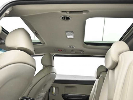 Kia Carnival — photo 18