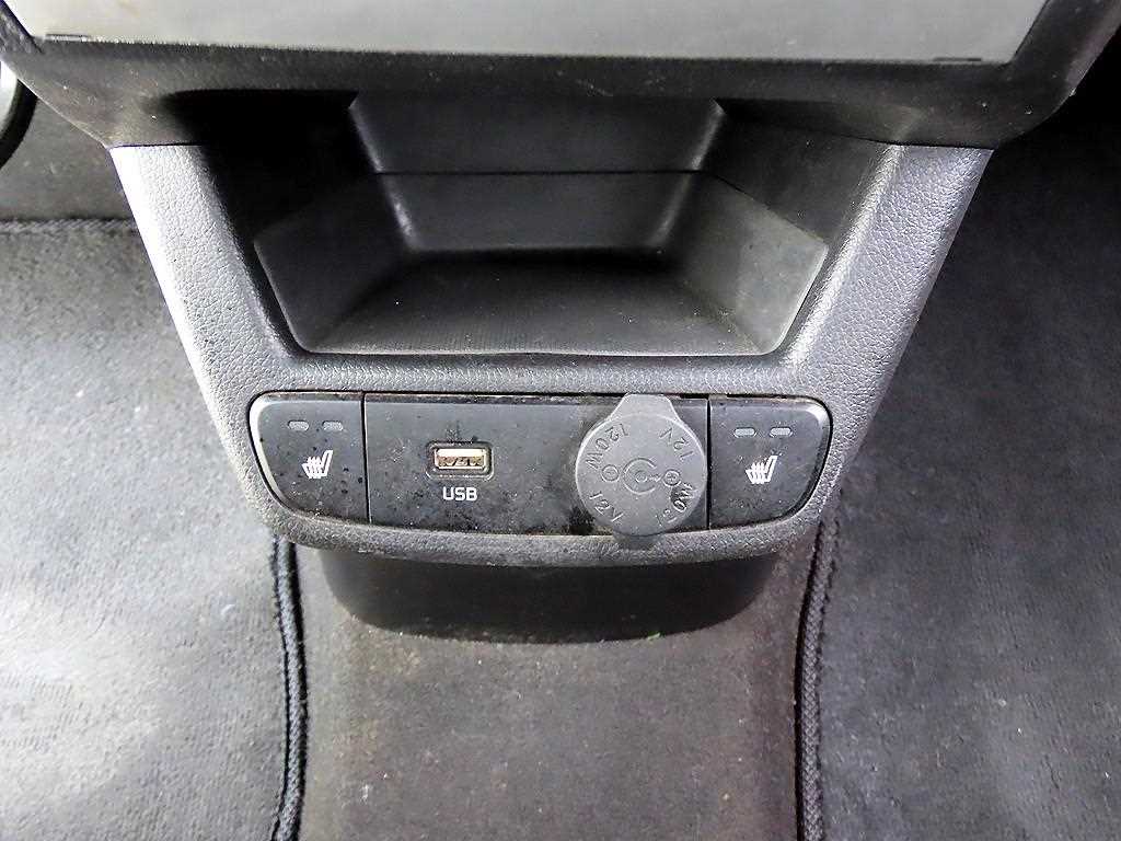 Kia RAY — photo 13