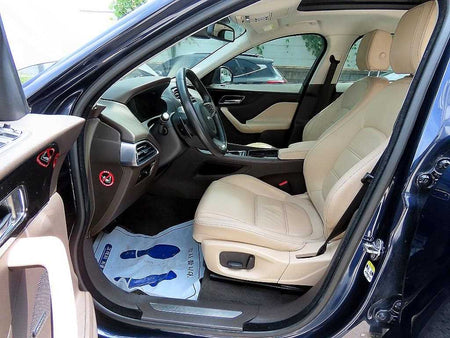 Jaguar F-PACE — photo 05