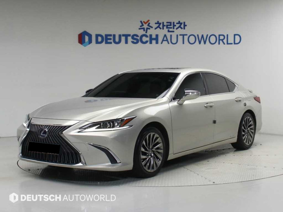 Lexus ES — photo 02