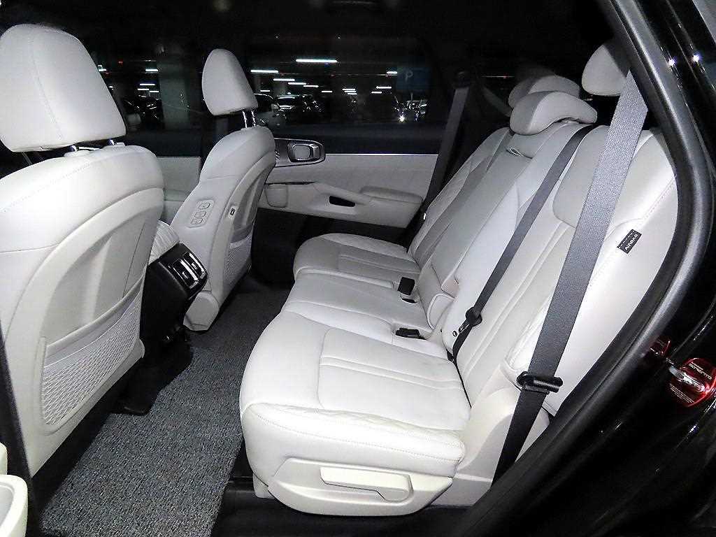 Kia Sorento — photo 07