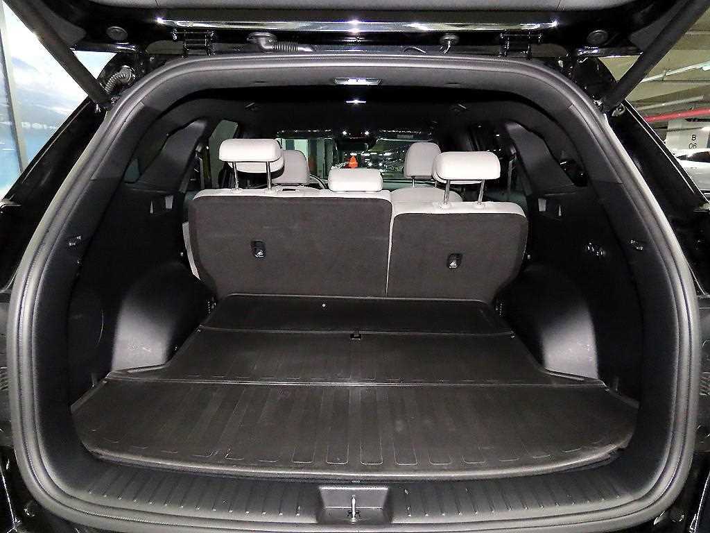 Kia Sorento — photo 16