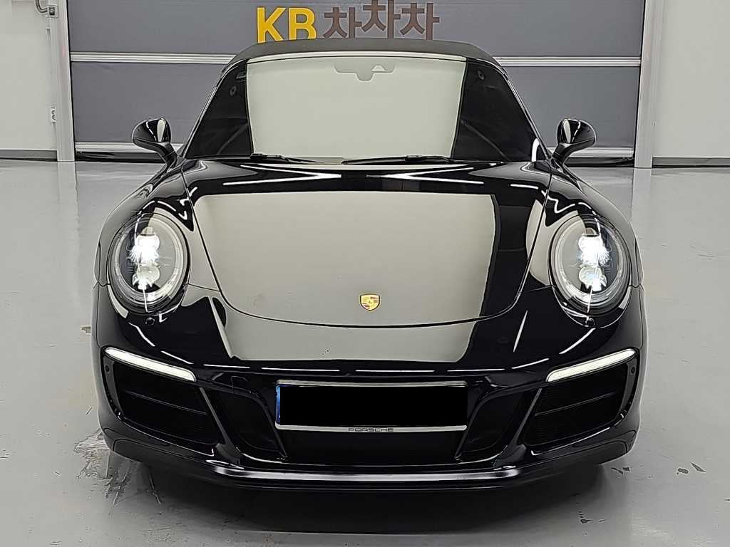 Porsche 911 — photo 02