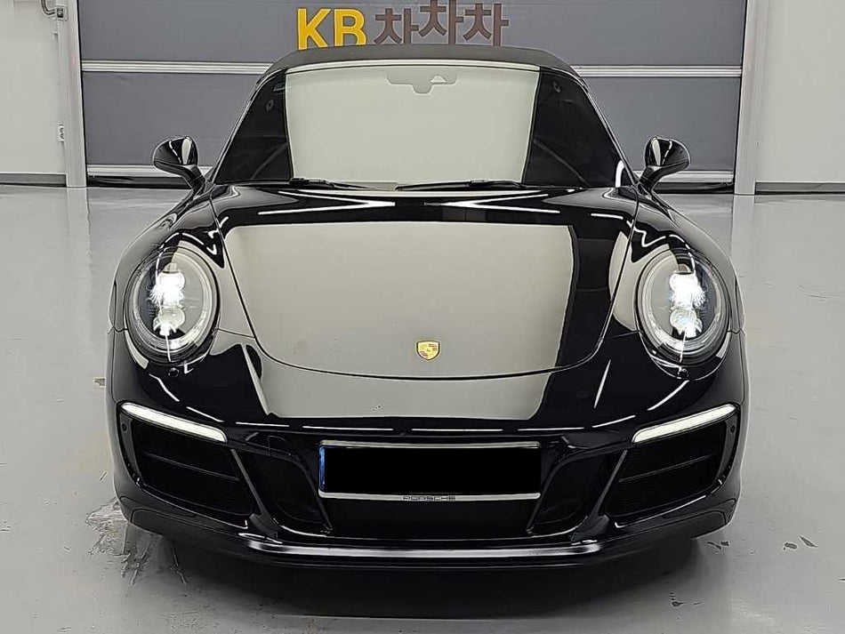 Porsche 911 — photo 02