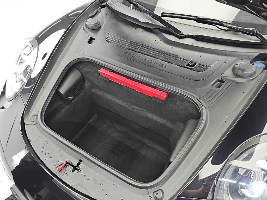 Porsche 911 — photo 05