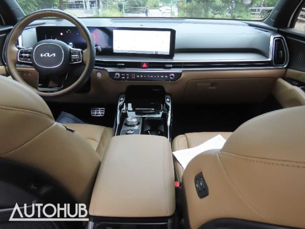 Kia Sorento — photo 15