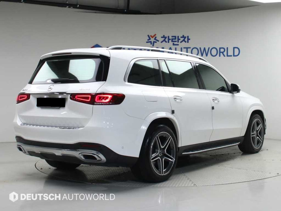 Mercedes-Benz GLS-Class — photo 02