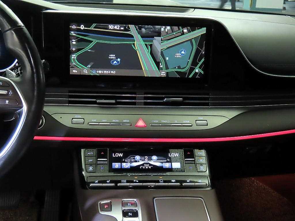 Hyundai Grandeur — photo 11
