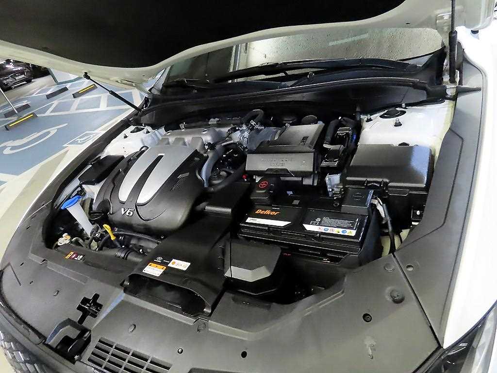 Hyundai Grandeur — photo 19