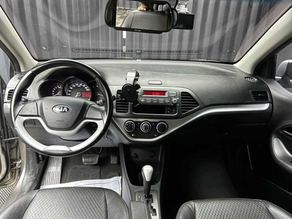 Kia Morning — photo 08