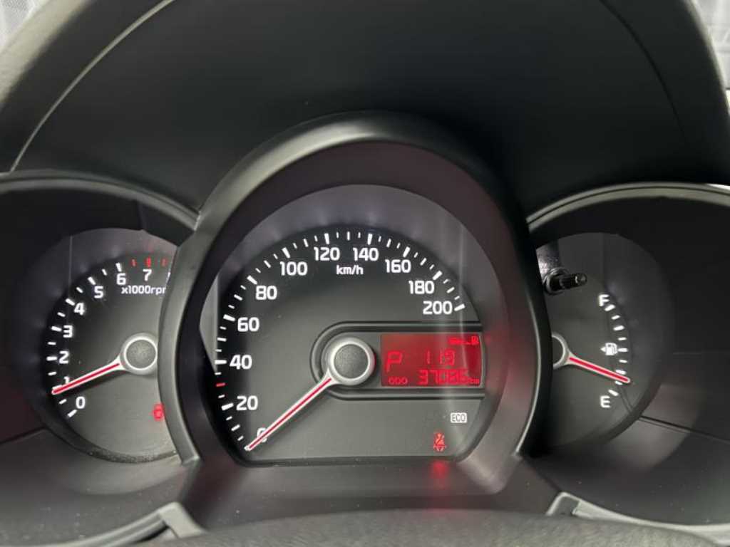 Kia Morning — photo 13