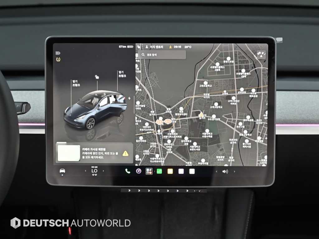 Tesla Model Y — photo 14