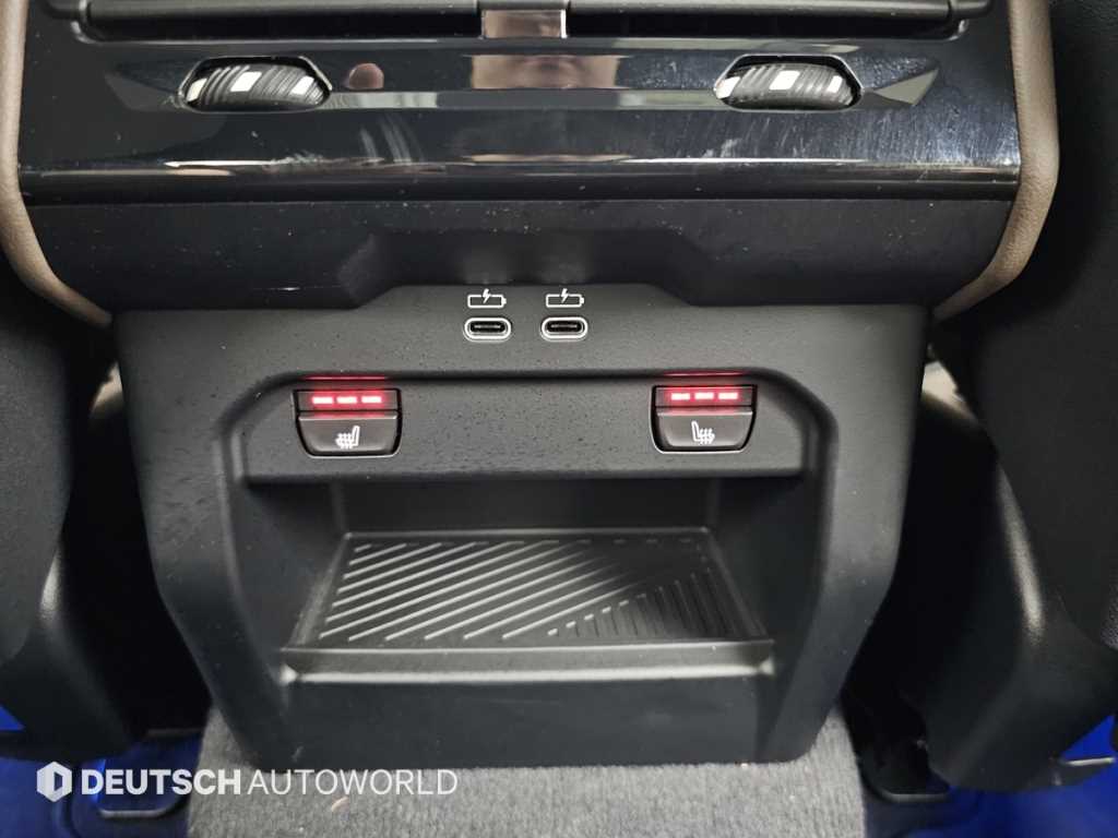 BMW 5-Series — photo 16