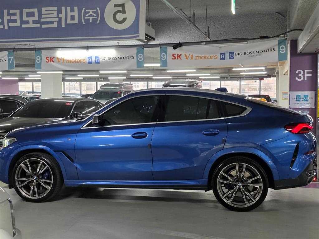 BMW X6 — photo 04