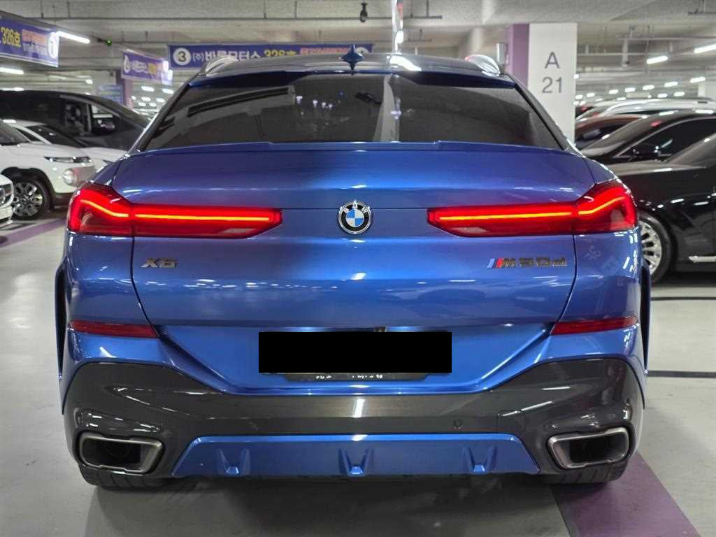 BMW X6 — photo 05
