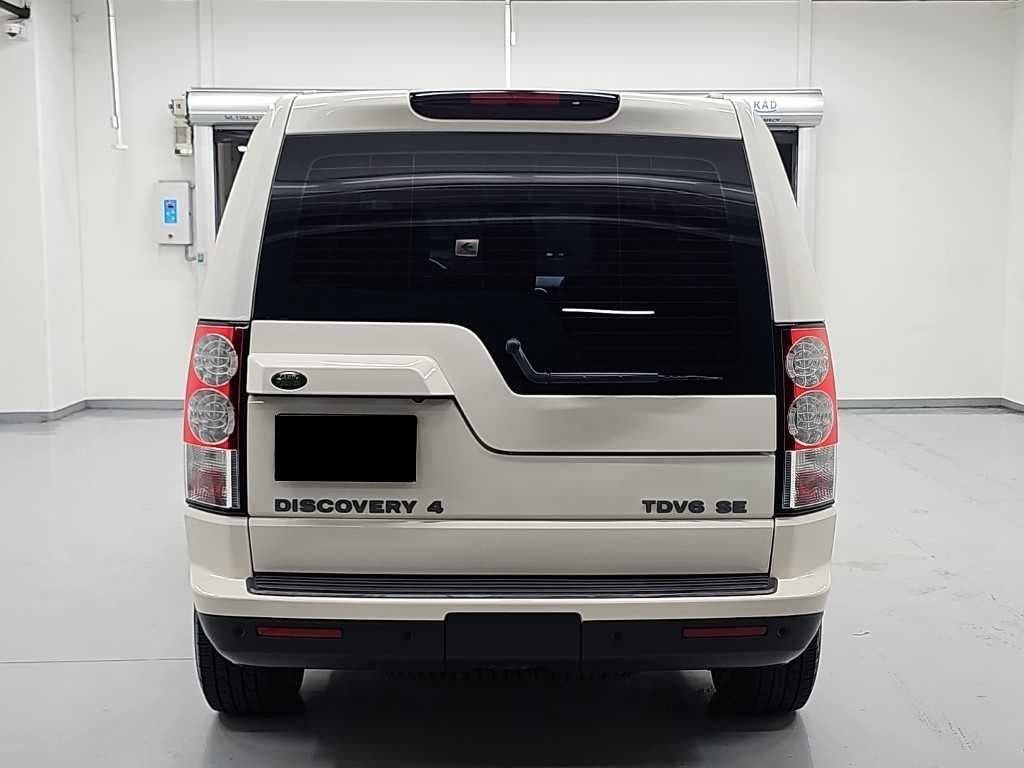 Land Rover Discovery — photo 03