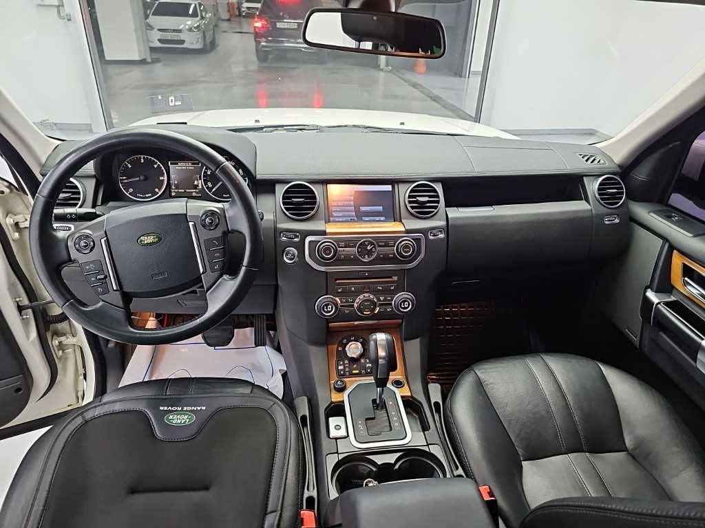 Land Rover Discovery — photo 07