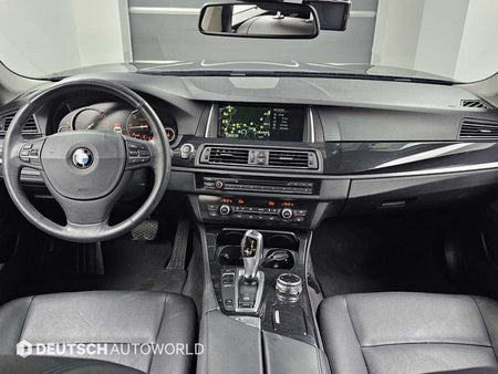 BMW 5-Series — photo 07