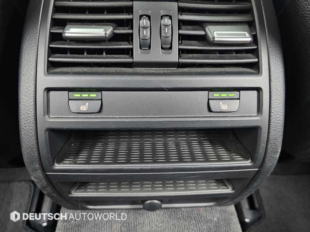 BMW 5-Series — photo 16