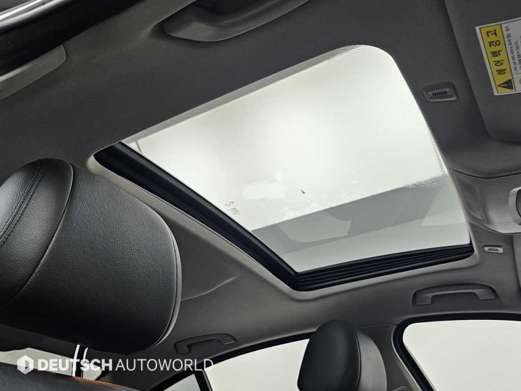 BMW 5-Series — photo 18
